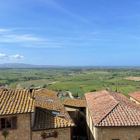 La Petite Fenetre Apartment Casale Marittimo Bagian luar foto